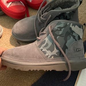 Kids Ugg ankle tie boots